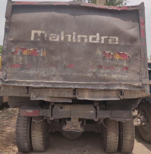 Mahindra Blazo 25 image 2