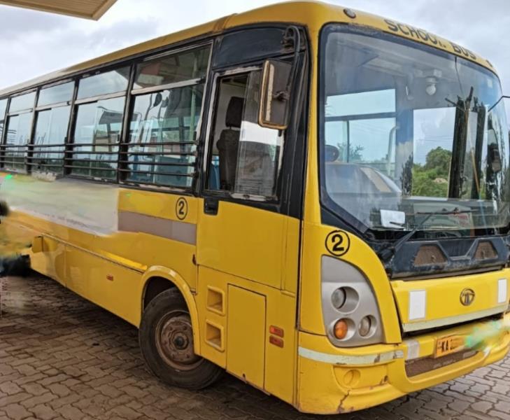 Tata LP 1512 image 3