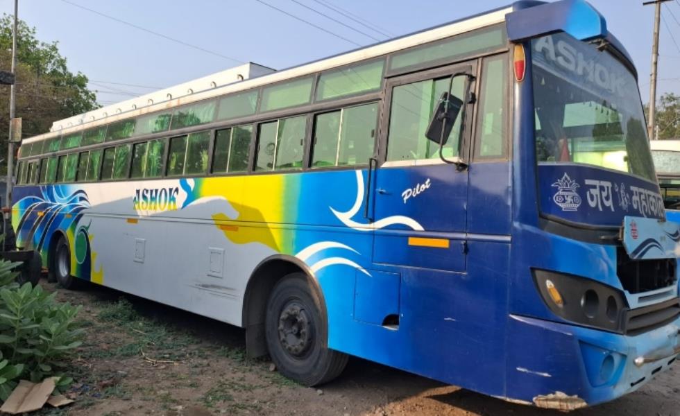 Tata LPO 1618