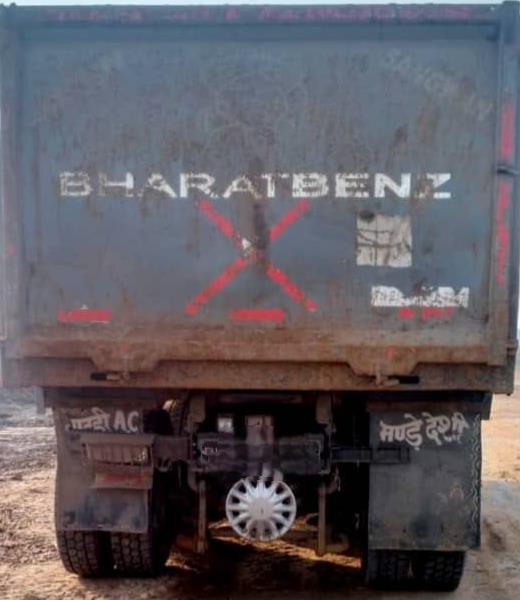 BharatBenz 2528C image 4