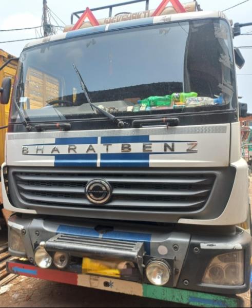 BharatBenz 3723