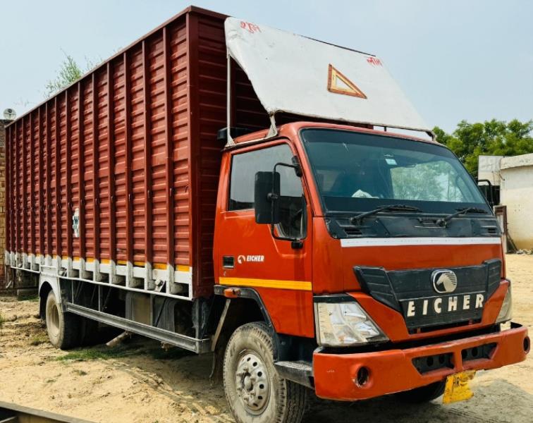 Eicher 1095 image 3