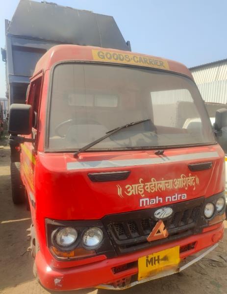 Mahindra Loadking