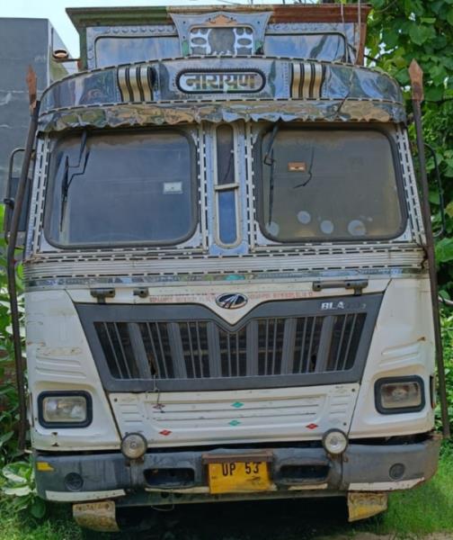 Mahindra Blazo 37 image 2