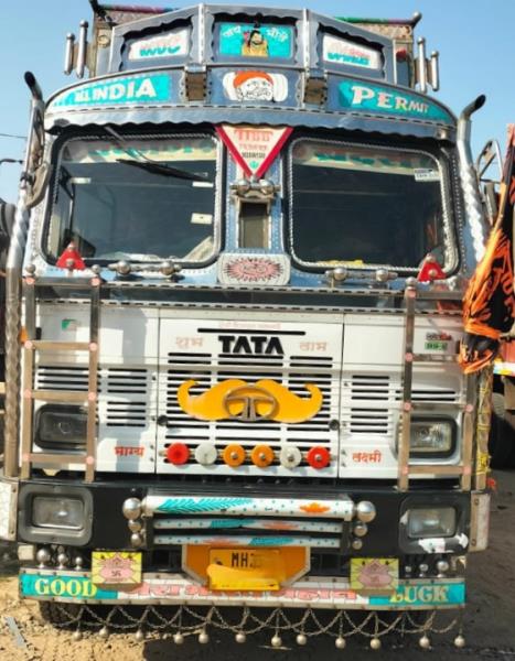 Tata 3518 image 2