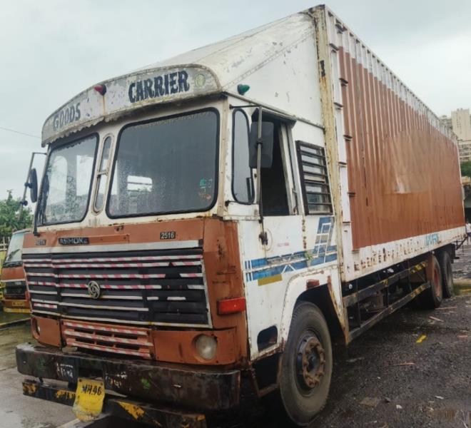 Ashok Leyland 2516