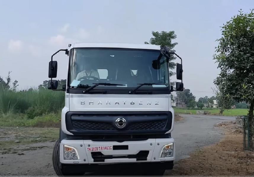 BharatBenz 2826R Tanker