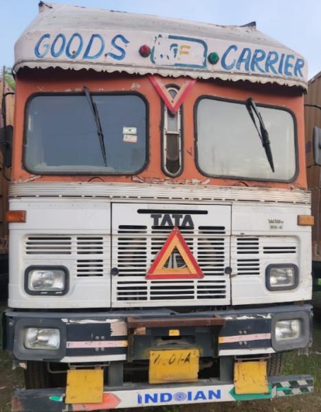 Tata 1615 image 4