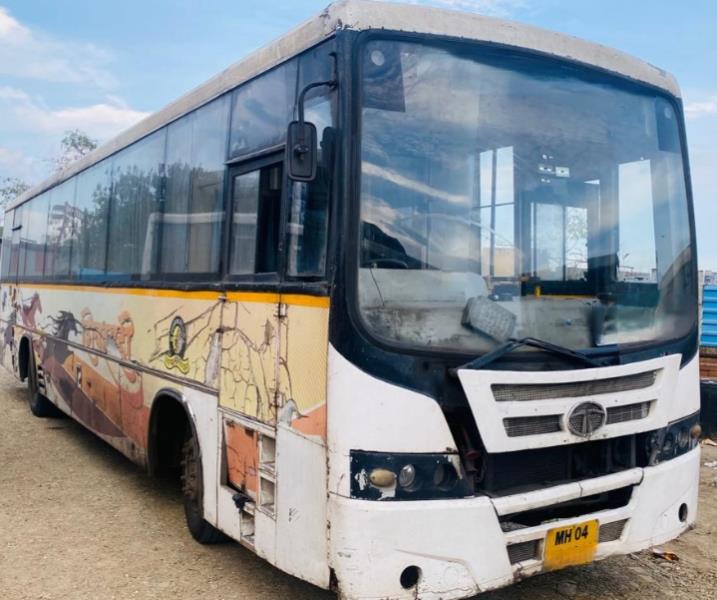 Tata LPO 1618