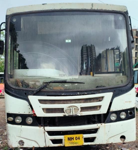 Tata LPO 1618 image 2