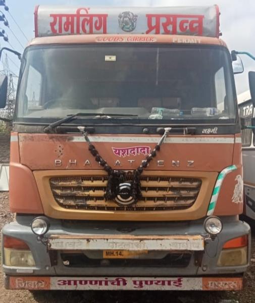 BharatBenz 3123 image 2