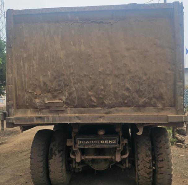 BharatBenz 2823R image 4