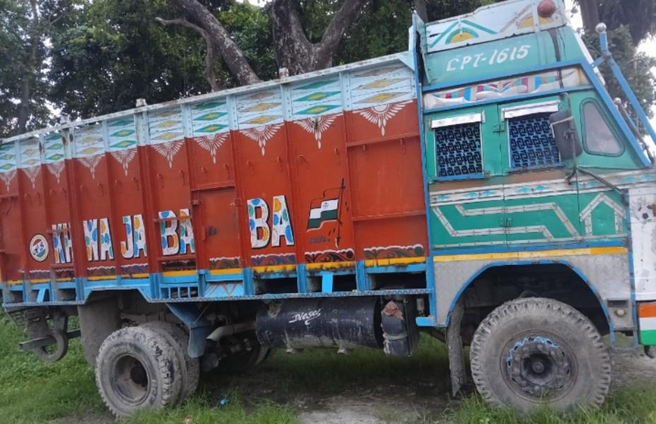 Tata 1615 image 3