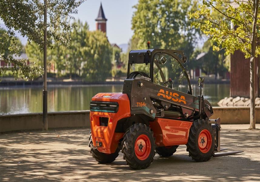 AUSA T164E