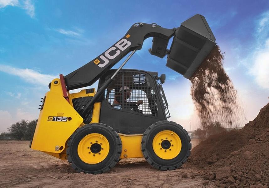 JCB 135
