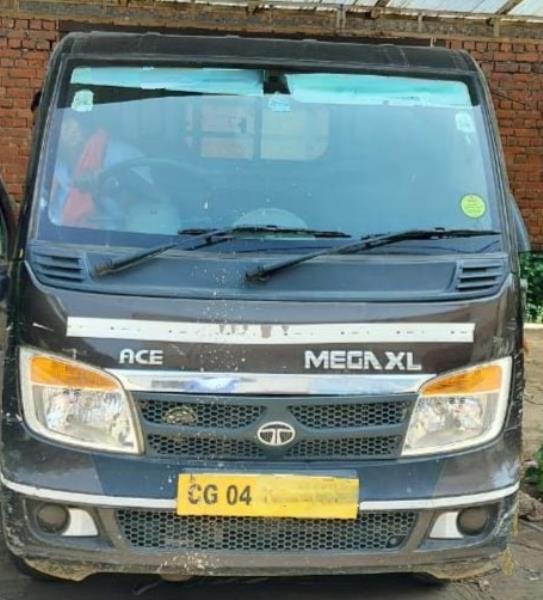 Tata Mega XL image 2