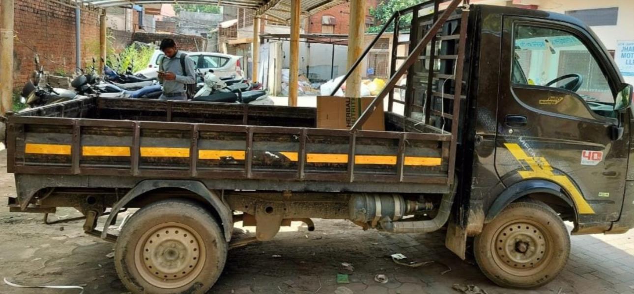 Tata Mega XL image 3