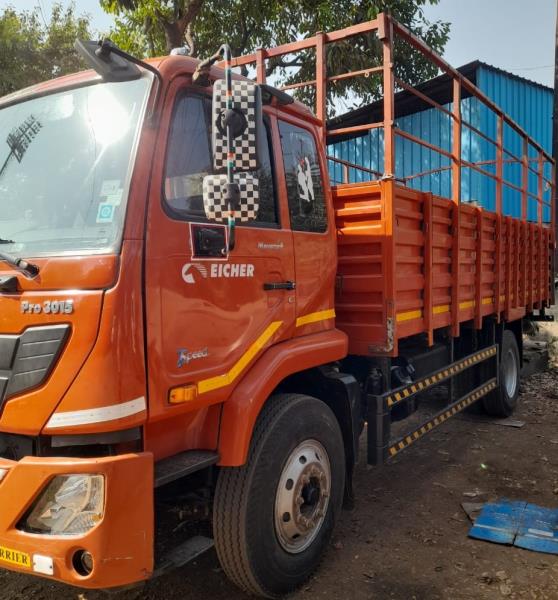 Eicher 3015 image 3