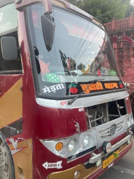 Tata LP 1512