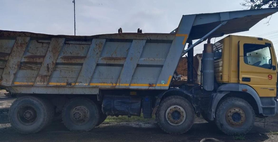 BharatBenz 3528 image 3