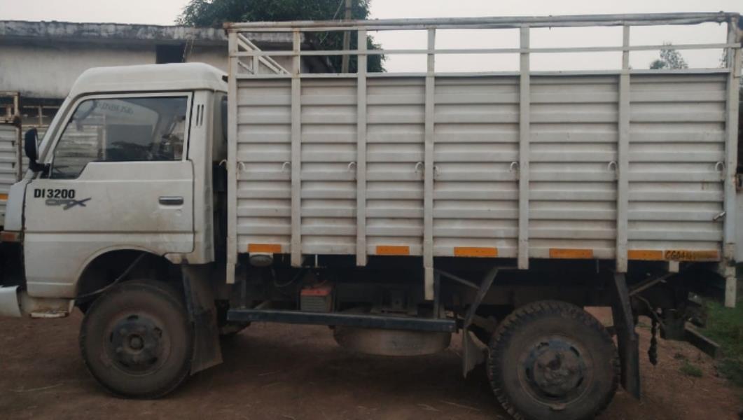 Mahindra Jayo image 3