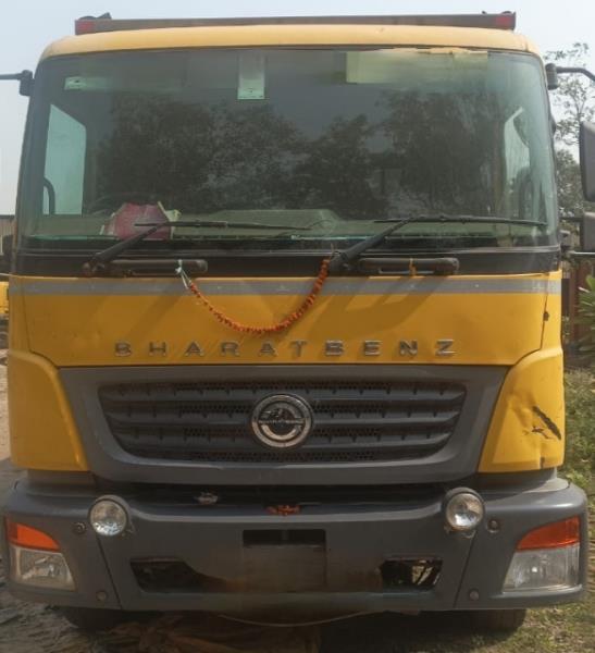 BharatBenz 2523 image 2