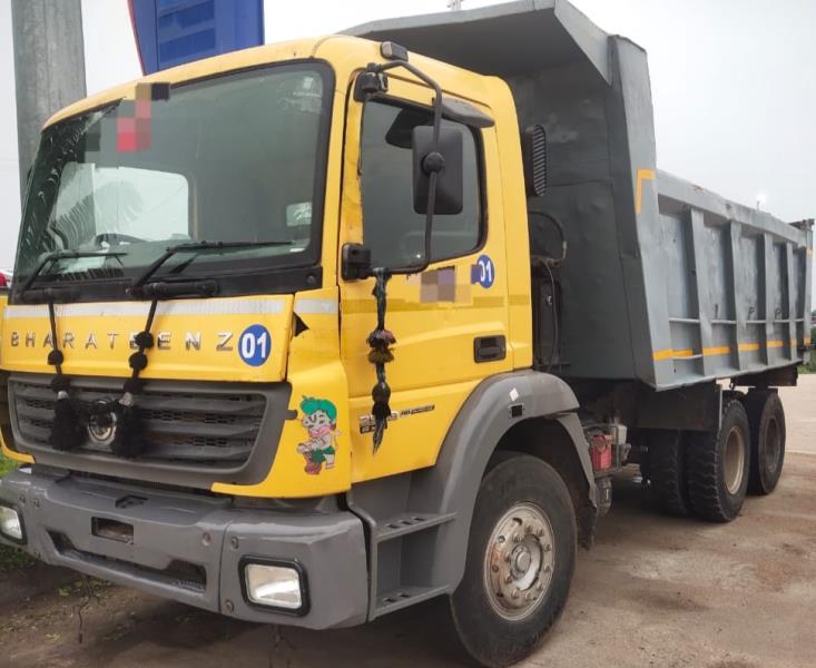 BharatBenz 2523