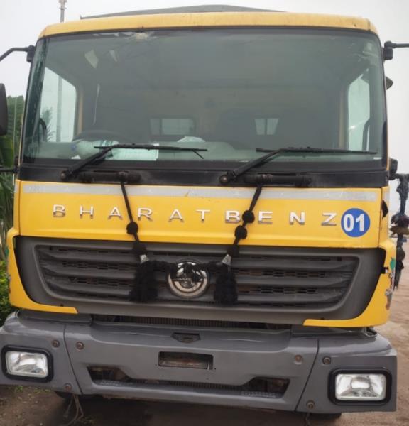 BharatBenz 2523 image 2