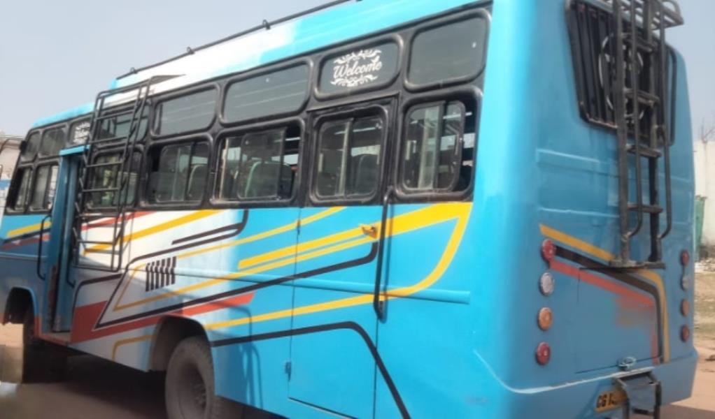 Tata LP 410 image 3