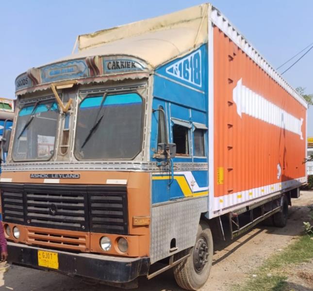Ashok Leyland 1618
