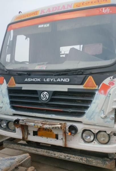 Ashok Leyland 4923 image 5
