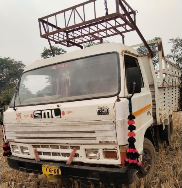SML Isuzu Prestige