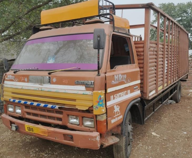 SML Isuzu Samrat