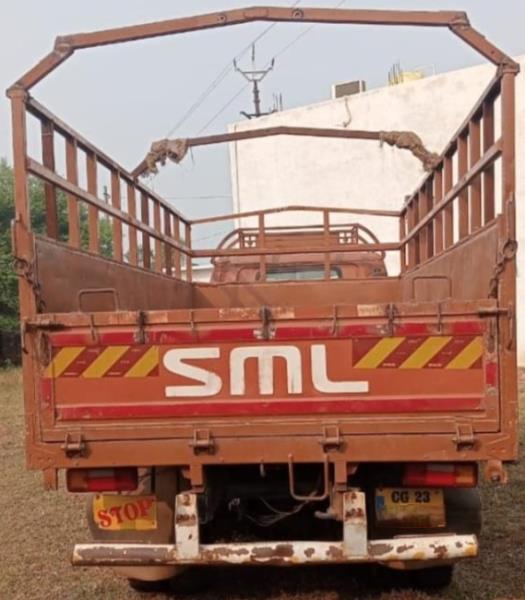 SML Isuzu Samrat image 4