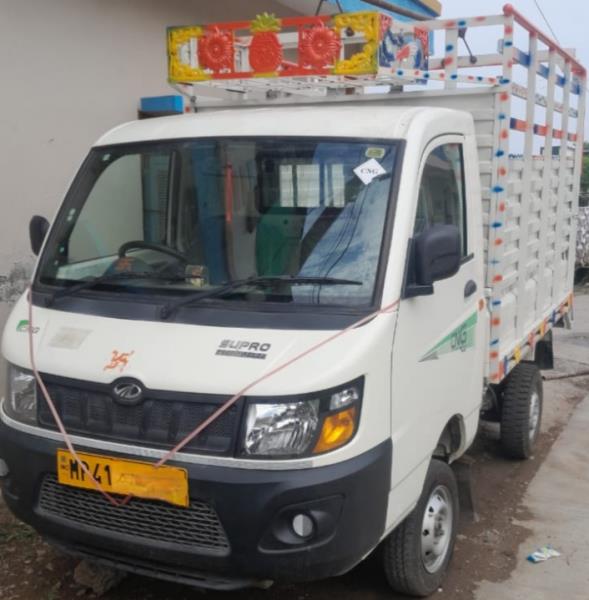 Mahindra Supro Maxi Truck