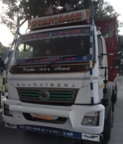 BharatBenz 1617