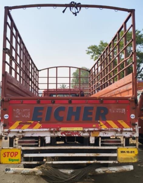 Eicher 3015 image 4