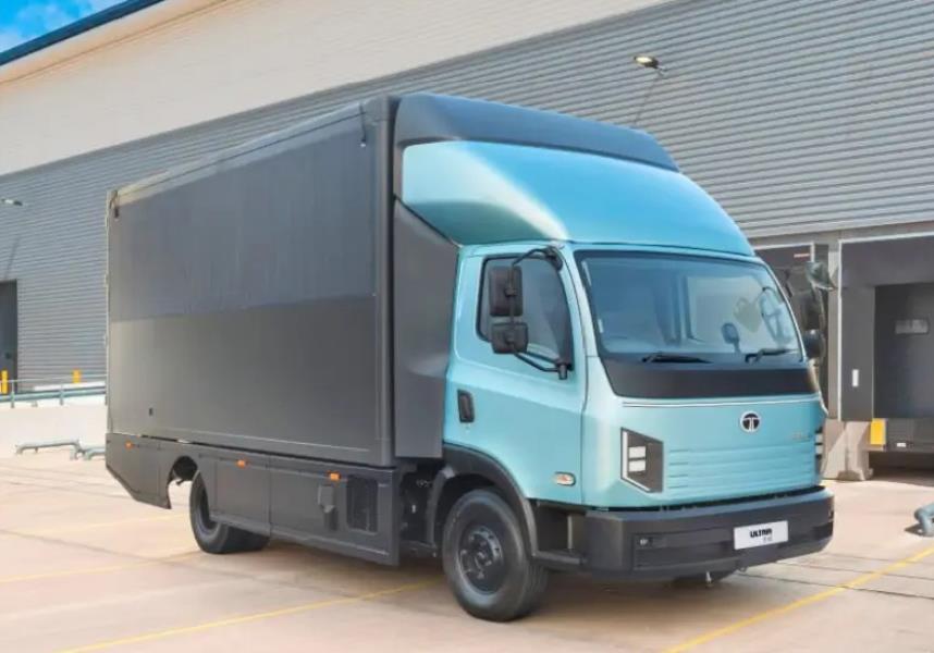 Tata Ultra E.12 Truck photo 1
