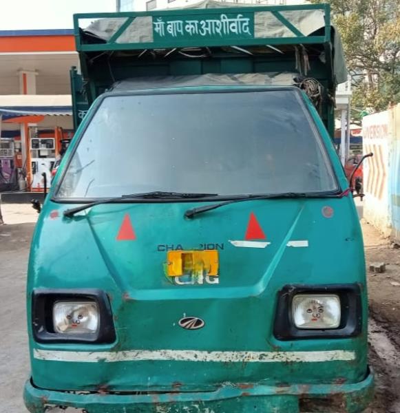 Mahindra Champion
