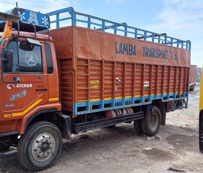 Eicher 3018