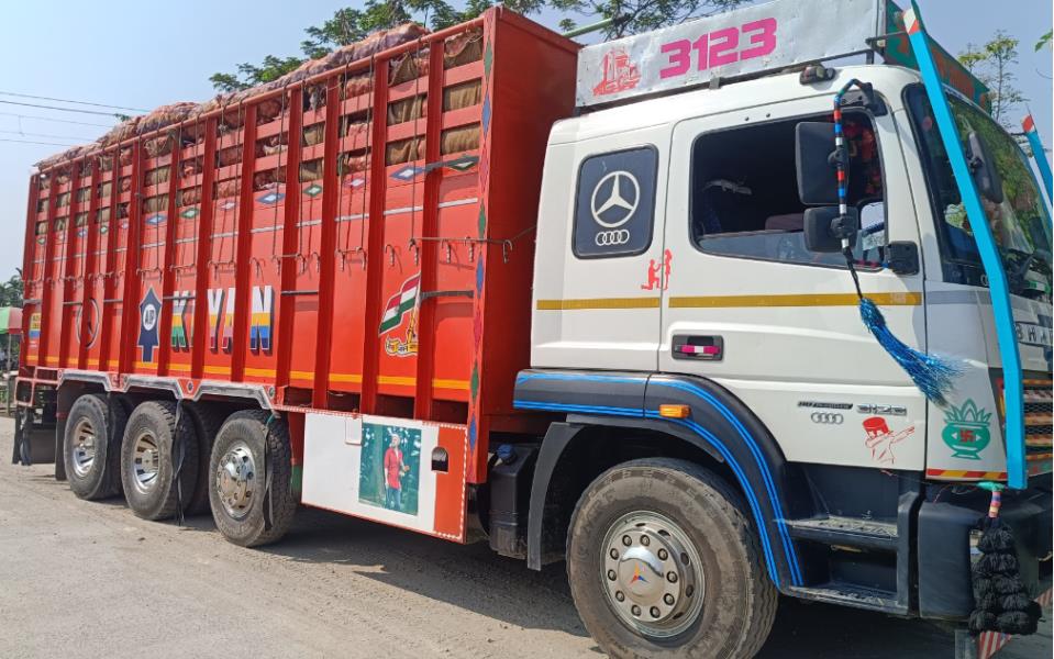 BharatBenz 3123