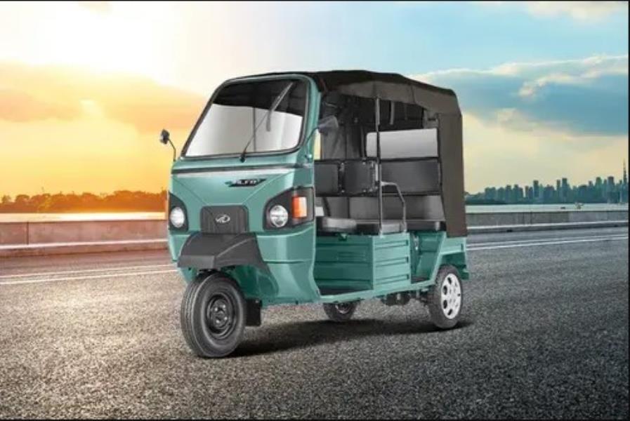 Mahindra E-Alfa Plus Tempo photo 1