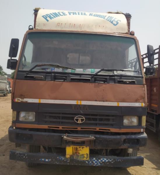 Tata 1412