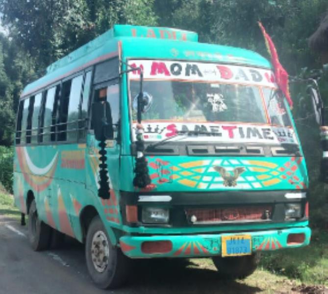 Tata LP 407