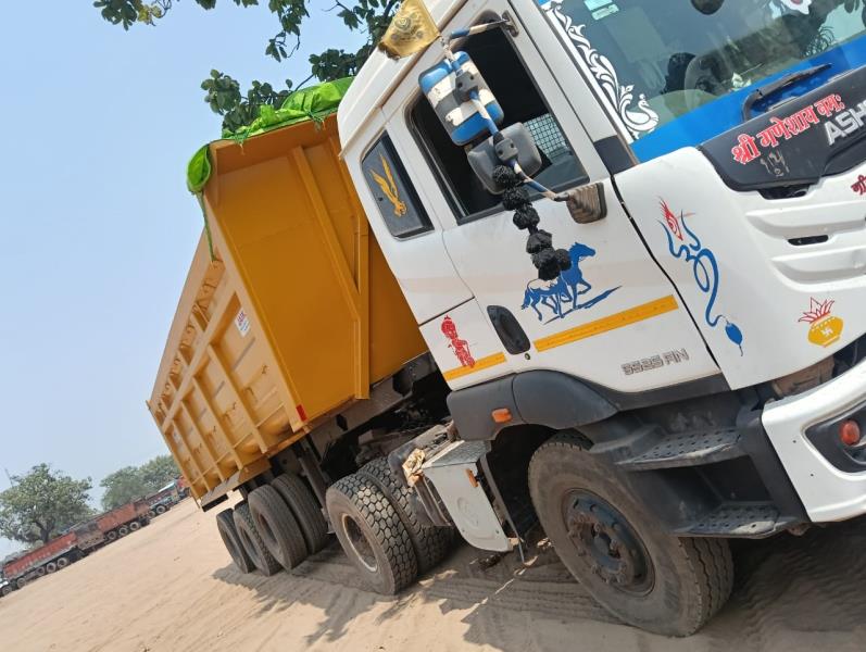 Ashok Leyland 5525