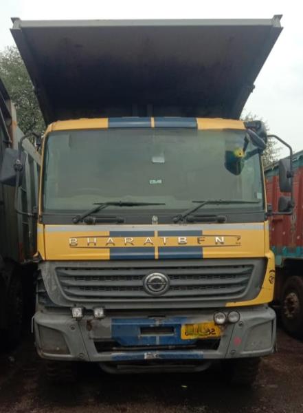 BharatBenz 3528 image 2
