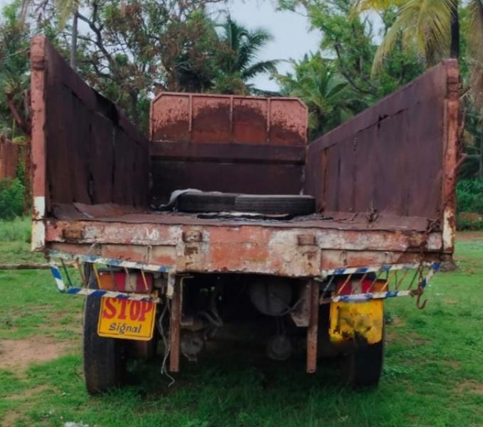 BharatBenz 3723 image 3