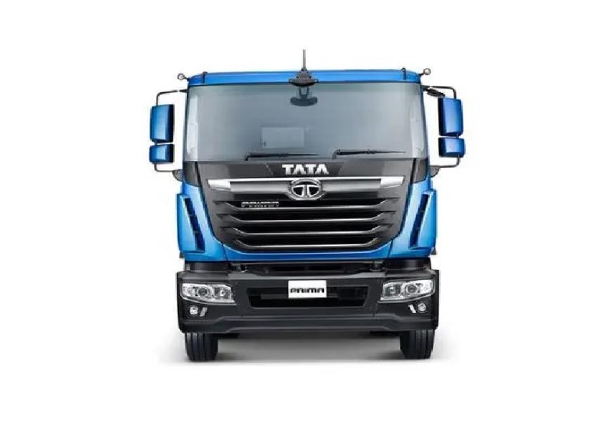 Tata Prima 5532.S 4x2 Tractor Trailer photo 1