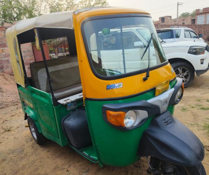 Piaggio Ape