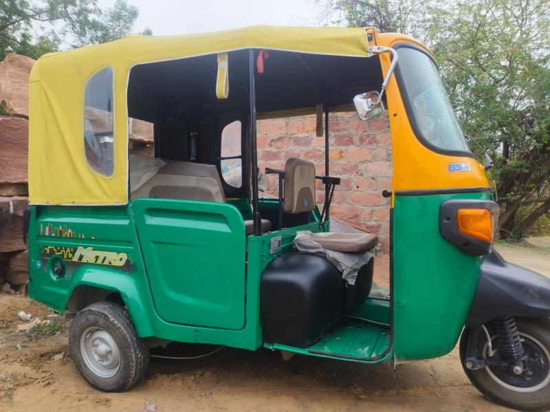 Piaggio Ape